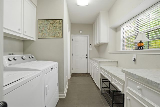 587 Melmont Street, Conroe, TX 77302