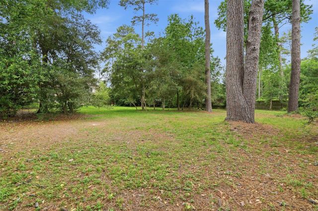 587 Melmont Street, Conroe, TX 77302