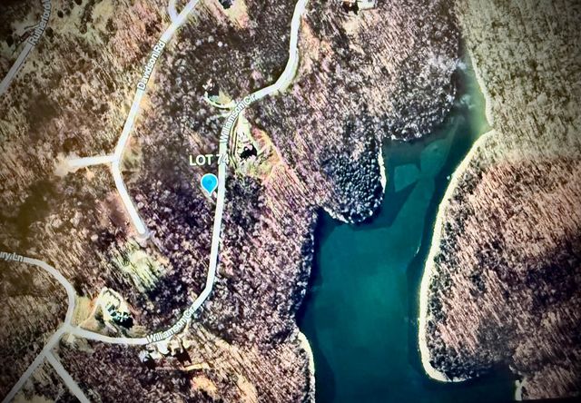 154 Center Hill Shores Drive, Smithville, TN 37166