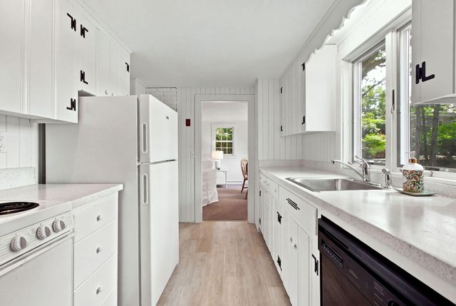 4 High Tide Lane, Orleans, MA 02653