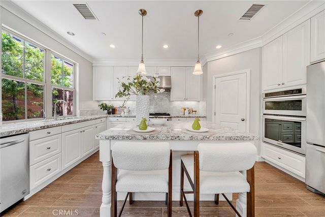123 Doverwood, Irvine, CA 92620