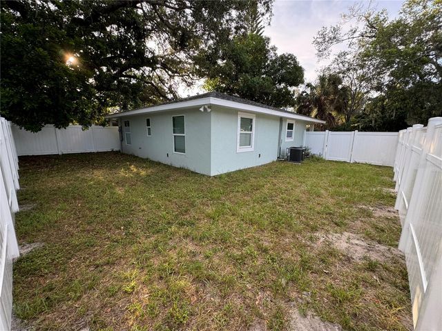 1493 CLEVELAND STREET, Clearwater, FL 33755