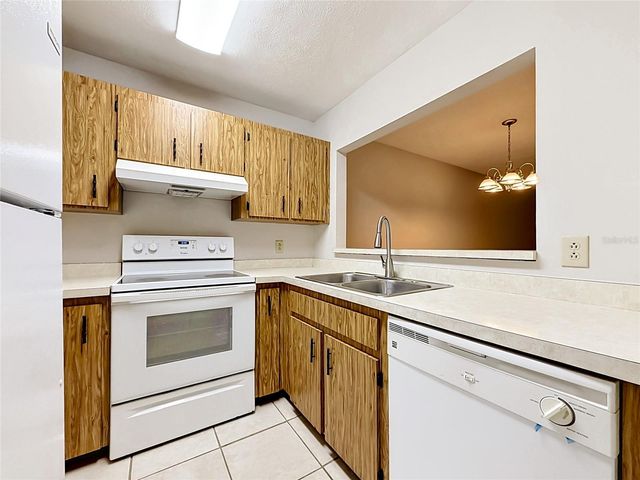 2113 NE 38TH AVENUE, Ocala, FL 34479
