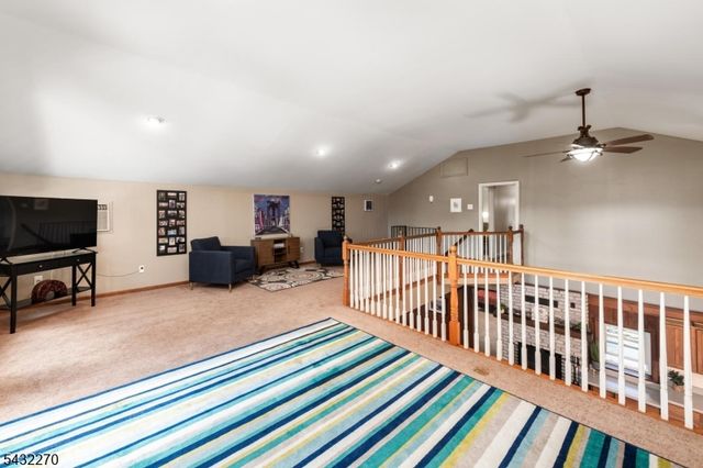106 Poplar Grove Ter, West Milford Twp., NJ 07480