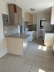 4312 23rd Avenue 3, Astoria, NY 11105