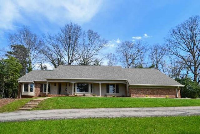 3216 Golf Club Drive, Gainesville, GA 30506