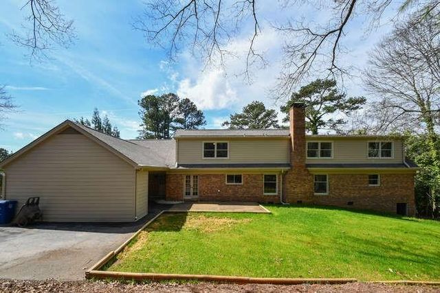 3216 Golf Club Drive, Gainesville, GA 30506