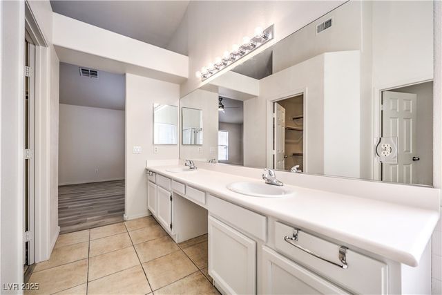 1851 Vista Pointe Avenue, Henderson, NV 89012