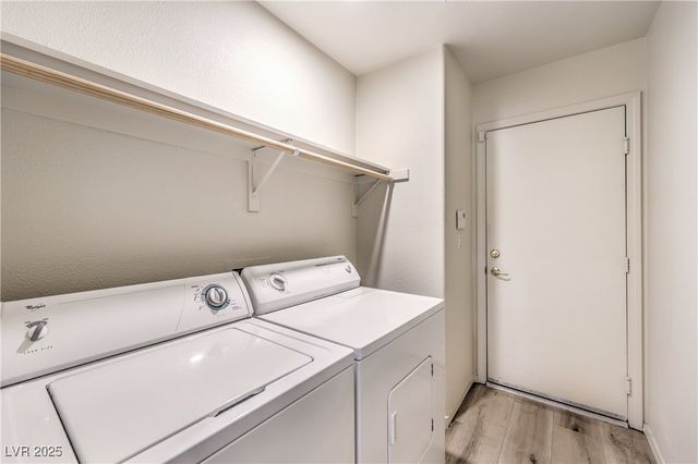 1851 Vista Pointe Avenue, Henderson, NV 89012