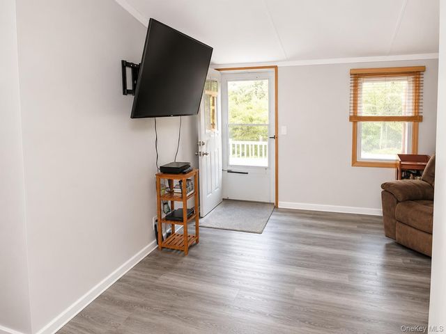 182-184 Mutton Hill Road, Neversink, NY 12765