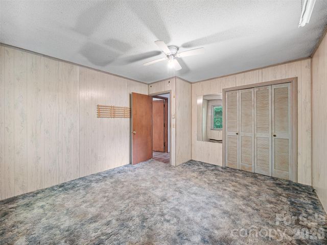 115 Hollifield Street, Spruce Pine, NC 28777