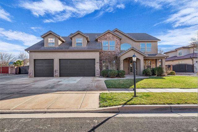 2551 S HONEY BEE CIR, Washington, UT 84780