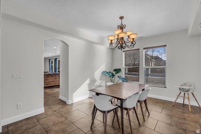 2551 S HONEY BEE CIR, Washington, UT 84780