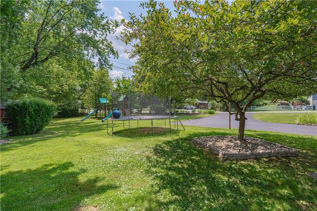 1411 Chippewa Drive, Upper Macungie Twp, PA 18104