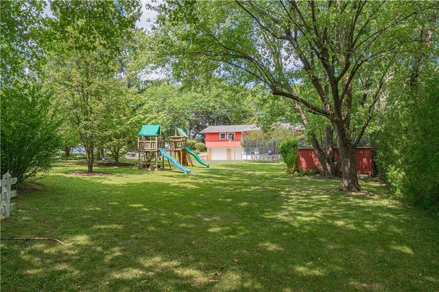 1411 Chippewa Drive, Upper Macungie Twp, PA 18104