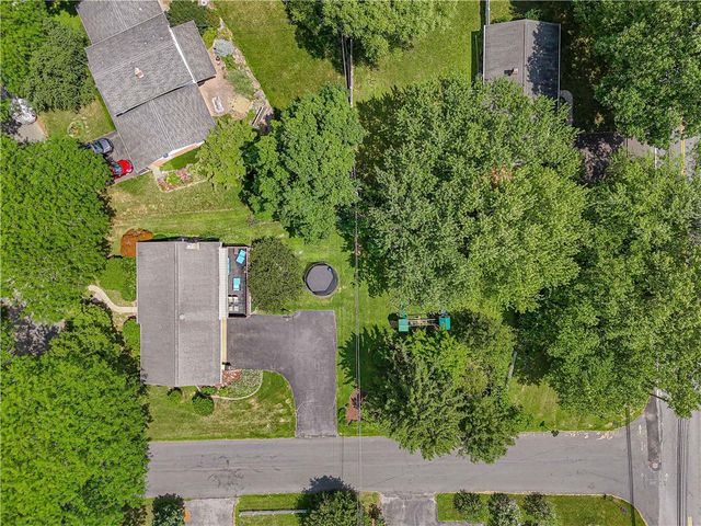 1411 Chippewa Drive, Upper Macungie Twp, PA 18104