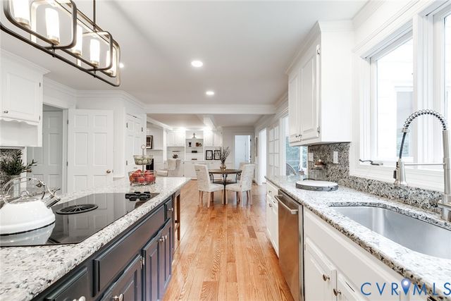 3911 Reeds Landing Cir, Midlothian, VA 23113
