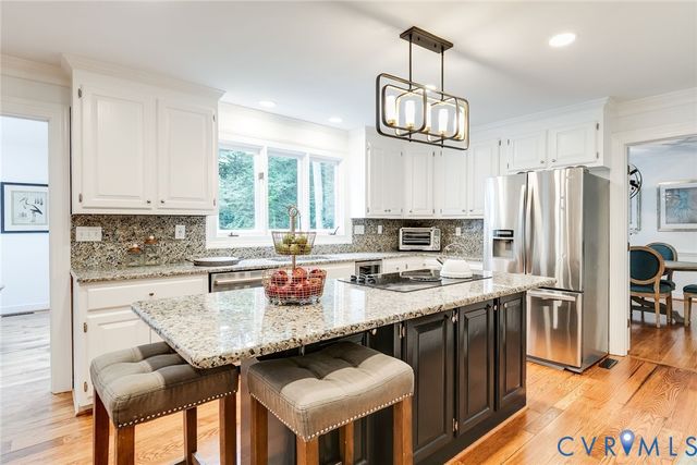 3911 Reeds Landing Cir, Midlothian, VA 23113