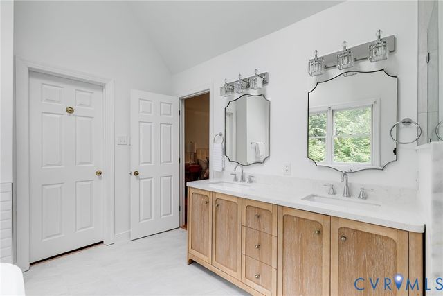 3911 Reeds Landing Cir, Midlothian, VA 23113