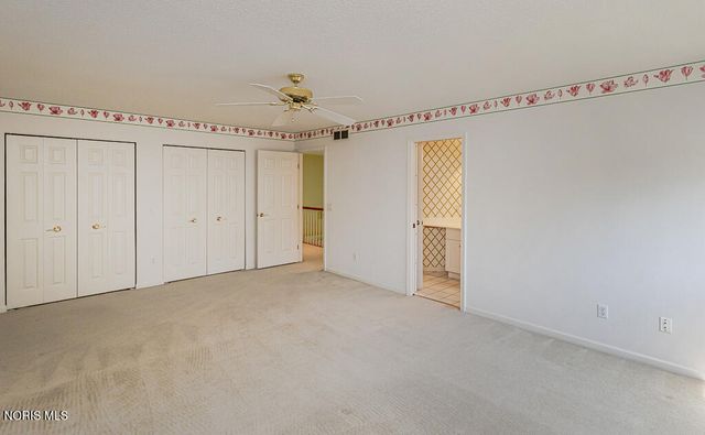 3428 Amberwood Lane, Toledo, OH 43617