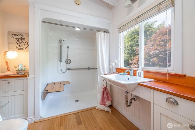 3965 Legoe Bay Road, Lummi Island, WA 98262