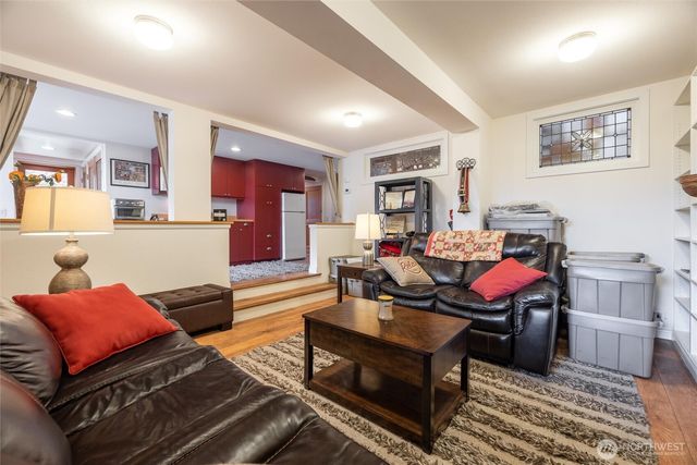3965 Legoe Bay Road, Lummi Island, WA 98262