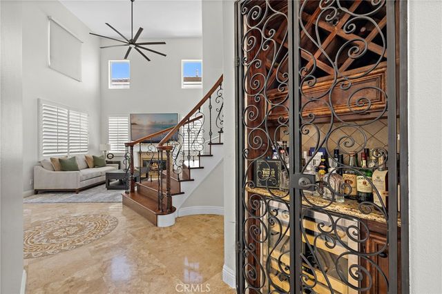 25 Golf View Drive, Rancho Santa Margarita, CA 92679