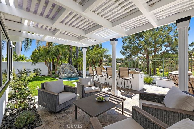 25 Golf View Drive, Rancho Santa Margarita, CA 92679