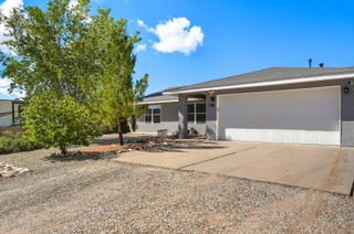 601 2nd St SW, Rio Rancho, NM 87124