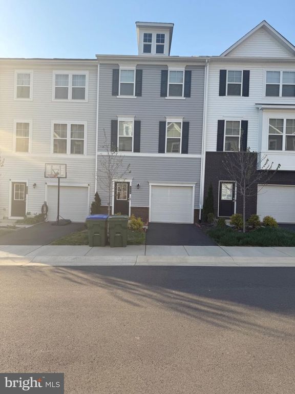 308 HUFF DR, Stafford, VA 22554