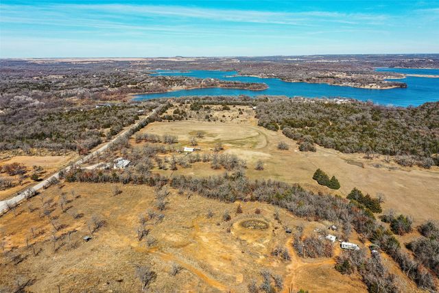 594 Carter Lake Drive, Bowie, TX 76230