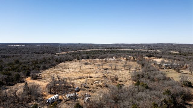 594 Carter Lake Drive, Bowie, TX 76230