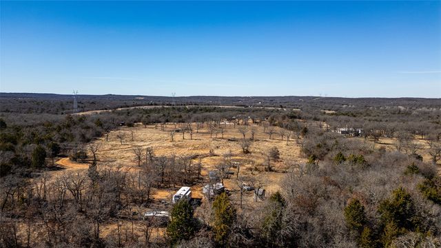 594 Carter Lake Drive, Bowie, TX 76230