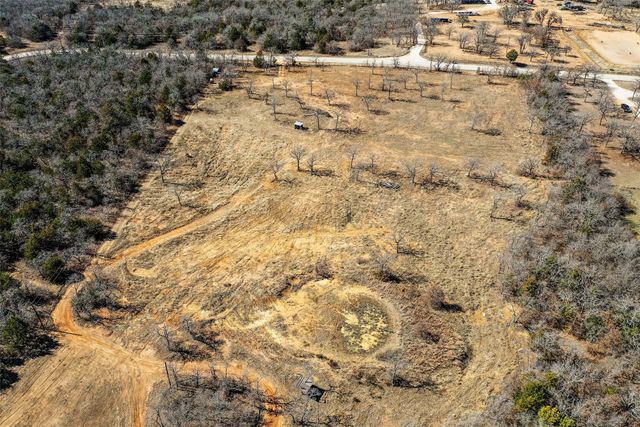 594 Carter Lake Drive, Bowie, TX 76230