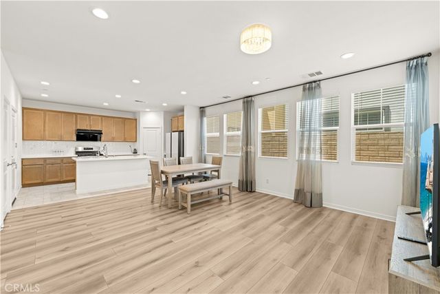 2915 E DUNCAN PASEO, Ontario, CA 91761