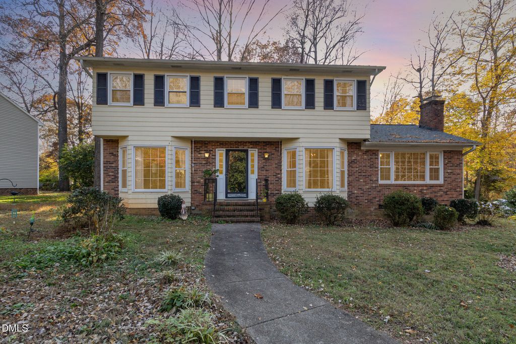 21 London Lane, Mebane, NC 27302