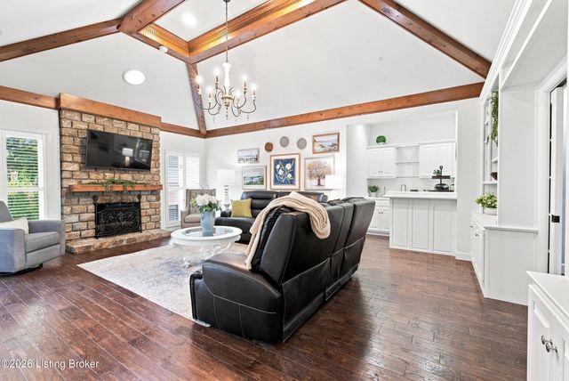 6914 Bridgepointe Blvd, Prospect, KY 40059