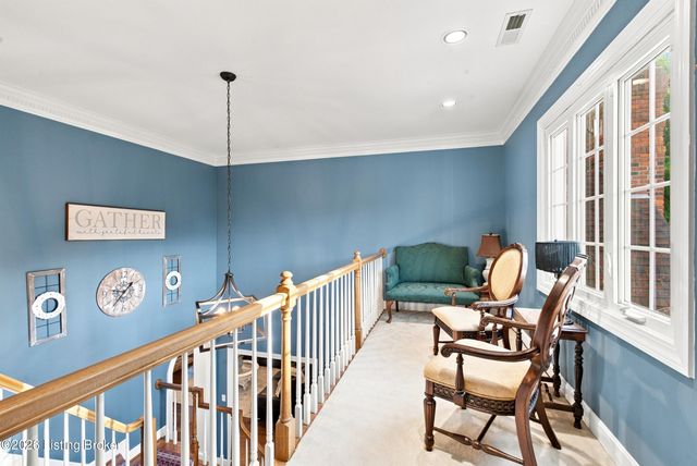6914 Bridgepointe Blvd, Prospect, KY 40059