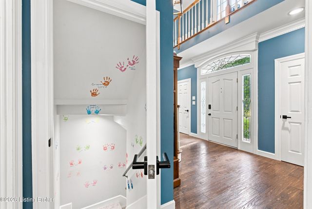 6914 Bridgepointe Blvd, Prospect, KY 40059