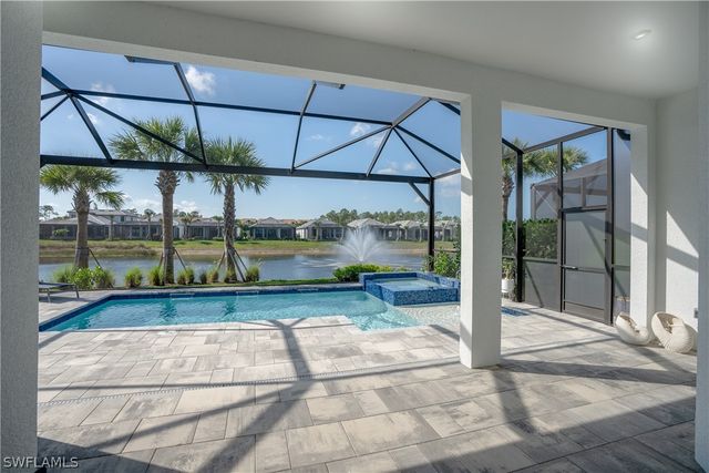 9560 Caymas TER, Naples, FL 34114