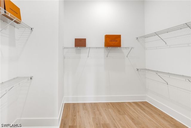 9560 Caymas TER, Naples, FL 34114