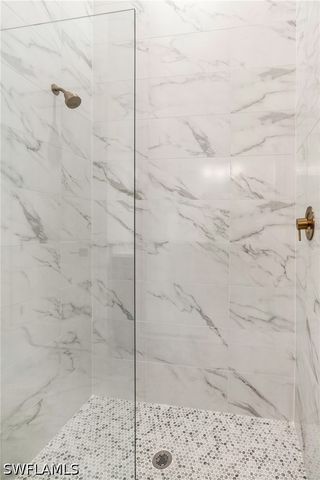 9560 Caymas TER, Naples, FL 34114