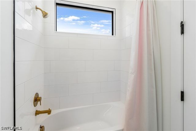 9560 Caymas TER, Naples, FL 34114