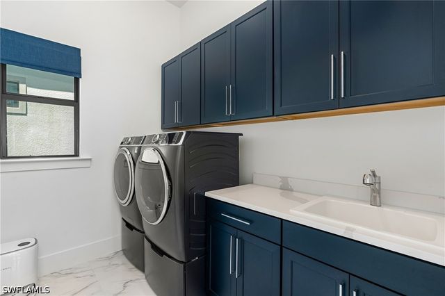 9560 Caymas TER, Naples, FL 34114