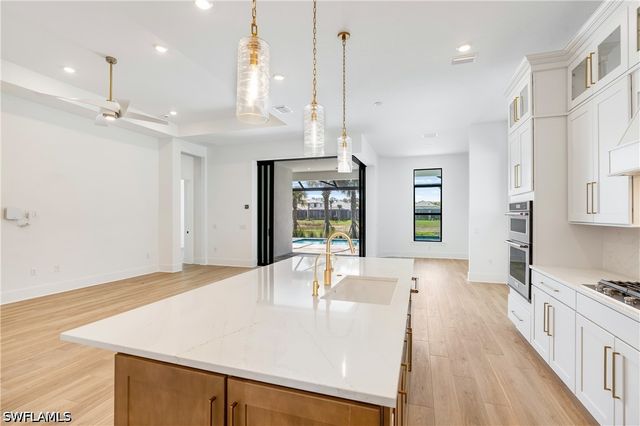 9560 Caymas TER, Naples, FL 34114