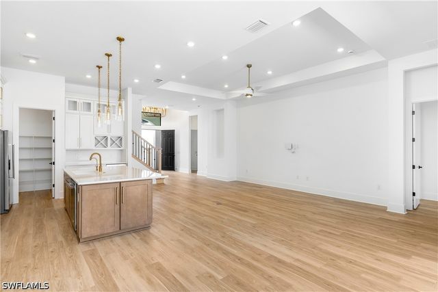 9560 Caymas TER, Naples, FL 34114