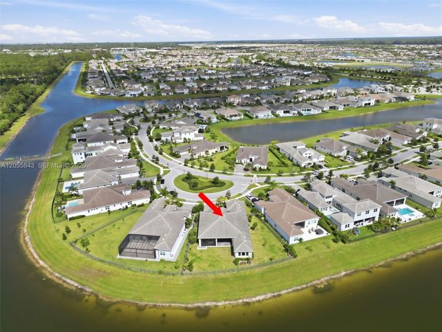 4662 Estates Cir, Westlake, FL 33470