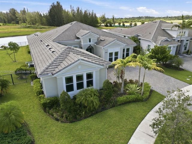 4662 Estates Cir, Westlake, FL 33470