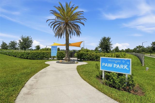 4662 Estates Cir, Westlake, FL 33470