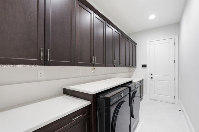 4662 Estates Cir, Westlake, FL 33470
